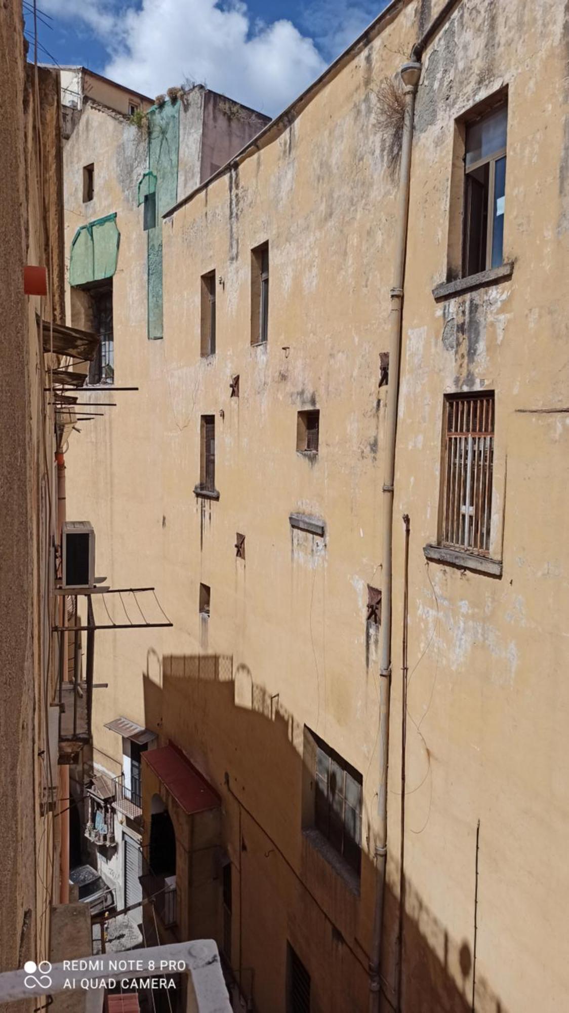 La Suite Del Centro Storico Наполи Екстериор снимка